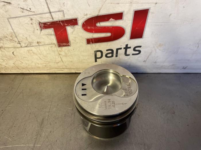 Gebruikte Zuiger Volkswagen Golf IV (1J1) 1.9 TDI Prijs € 90,00 Margeregeling aangeboden door TSI-Parts / Allmotorparts B.V.