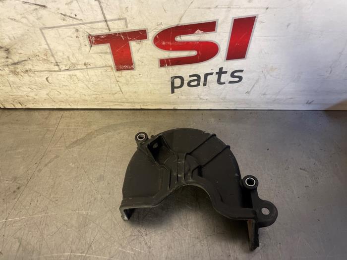 Gebruikte Distributiedeksel Volkswagen Golf VII (AUA) 1.4 GTE 16V Prijs € 8,00 Margeregeling aangeboden door TSI-Parts / Allmotorparts B.V.