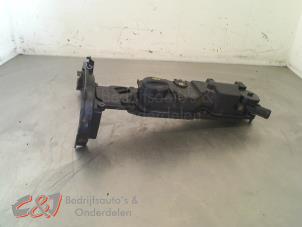 Gebruikte Kleppendeksel Citroen Berlingo 1.6 HDi 90 Prijs € 42,00 Margeregeling aangeboden door C&J Bedrijfsauto's & Onderdelen