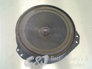 Gebruikte Speaker Opel Vivaro 2.0 CDTI 16V Prijs € 15,75 Margeregeling aangeboden door C&J bedrijfsauto's & onderdelen