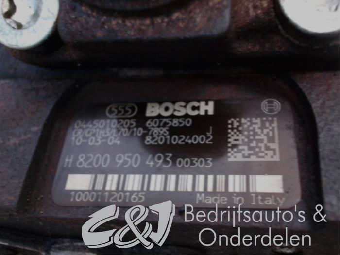 Brandstofpomp Mechanisch van een Opel Vivaro 2.0 CDTI 2012