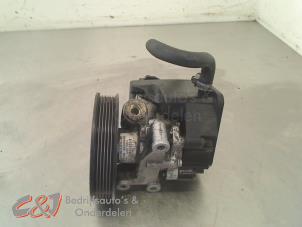 Gebruikte Stuurpomp Mercedes Vito (639.6) 2.2 109 CDI 16V Prijs € 52,50 Margeregeling aangeboden door C&J Bedrijfsauto's & Onderdelen