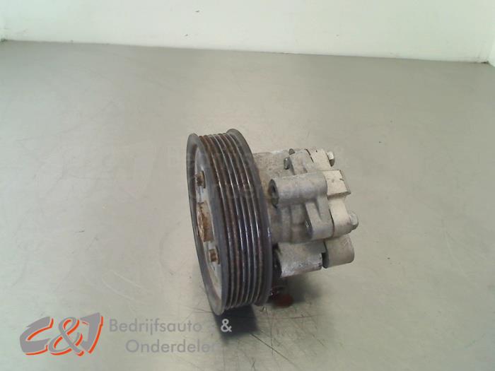 Gebruikte Servopomp Opel Movano 2.3 CDTi 16V FWD Prijs € 40,95 Margeregeling aangeboden door C&J Bedrijfsauto's & Onderdelen