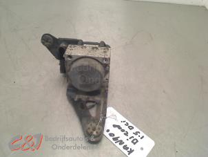 Gebruikte ABS Pomp Renault Kangoo Express (FC) 1.5 dCi 68 Prijs € 52,50 Margeregeling aangeboden door C&J Bedrijfsauto's & Onderdelen