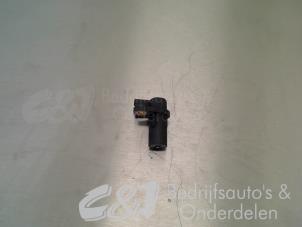 Gebruikte Krukas sensor Opel Vivaro 2.5 CDTI 16V Prijs € 26,25 Margeregeling aangeboden door C&J bedrijfsauto's & onderdelen