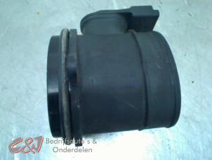 Gebruikte Luchthoeveelheidsmeter Citroen Berlingo 1.6 Hdi 75 Prijs € 15,75 Margeregeling aangeboden door C&J Bedrijfsauto's & Onderdelen