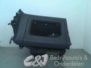 Gebruikte Handschoenenkastje Opel Combo Cargo 1.5 CDTI 75 Prijs € 52,50 Margeregeling aangeboden door C&J bedrijfsauto's & onderdelen