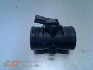 Gebruikte Luchtmassameter Volkswagen Transporter T5 2.0 TDI DRF Prijs € 68,25 Margeregeling aangeboden door C&J Bedrijfsauto's & Onderdelen