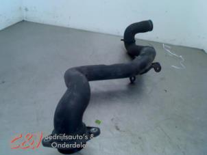 Gebruikte Intercooler Buis Fiat Fiorino (225) 1.3 D 16V Multijet Prijs € 21,00 Margeregeling aangeboden door C&J Bedrijfsauto's & Onderdelen