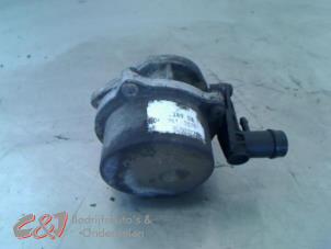 Gebruikte Videpomp (Diesel) Opel Vivaro 1.9 DI Prijs € 42,00 Margeregeling aangeboden door C&J Bedrijfsauto's & Onderdelen