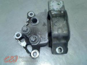 Gebruikte Motorrubber Opel Combo 1.6 CDTI 16V Prijs € 26,25 Margeregeling aangeboden door C&J Bedrijfsauto's & Onderdelen