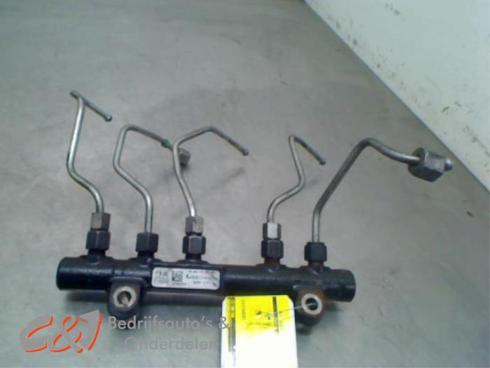Gebruikte Galerij (Injectie) Peugeot Partner (GC/GF/GG/GJ/GK) 1.6 HDI 90 Prijs € 10,50 Margeregeling aangeboden door C&J Bedrijfsauto's & Onderdelen