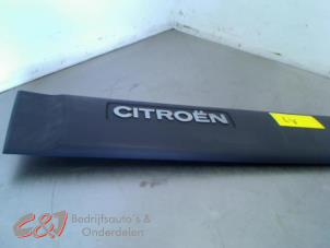 Gebruikte Sierlijst Citroen Berlingo 1.9 Di Prijs € 31,50 Margeregeling aangeboden door C&J Bedrijfsauto's & Onderdelen