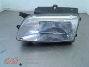 Gebruikte Linker Koplamp Citroen Berlingo 1.9 Di Prijs € 31,76 Inclusief btw aangeboden door C&J Bedrijfsauto's & Onderdelen