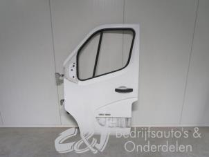 Gebruikte Deur 4Deurs links-voor Opel Movano 2.3 CDTi 16V FWD Prijs € 571,73 Inclusief btw aangeboden door C&J bedrijfsauto's & onderdelen