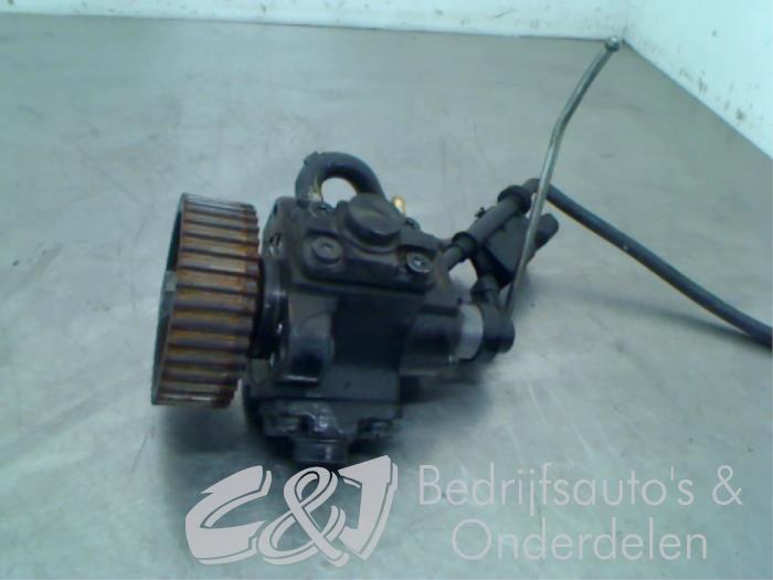 Brandstofpomp Mechanisch van een Fiat Ducato (250) 2.0 D 115 Multijet 2012