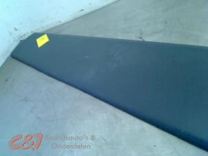 Gebruikte Sierlijst Renault Trafic New (FL) 2.0 dCi 16V 90 Prijs € 42,00 Margeregeling aangeboden door C&J Bedrijfsauto's & Onderdelen