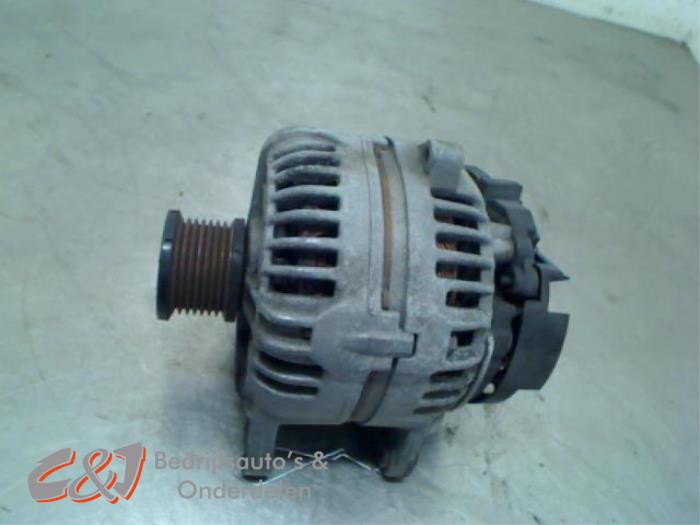 Dynamo van een Opel Movano (4A1; 4A2; 4B2; 4B3; 4C2; 4C3) 2.5 CDTI 16V DPF 2007