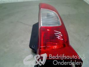 Gebruikte Achterlicht rechts Fiat Fiorino (225) 1.3 D 16V Multijet Prijs € 42,00 Margeregeling aangeboden door C&J bedrijfsauto's & onderdelen