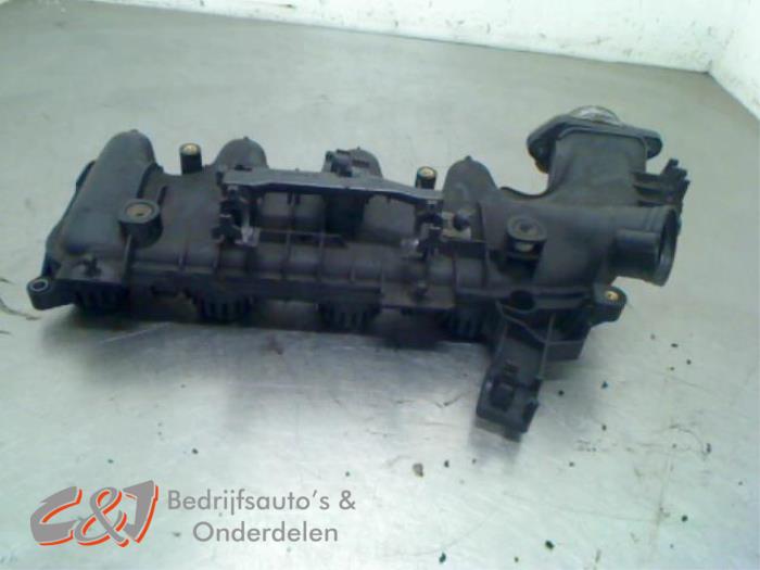 Inlaatspruitstuk van een Citroën Berlingo 1.6 Hdi 75 2013