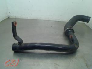 Gebruikte Intercooler Buis Peugeot Boxer (U9) 2.2 HDi 150 Prijs € 21,00 Margeregeling aangeboden door C&J Bedrijfsauto's & Onderdelen