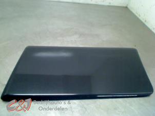 Gebruikte Sierstrip Opel Vivaro 1.9 DI Prijs € 21,00 Margeregeling aangeboden door C&J Bedrijfsauto's & Onderdelen