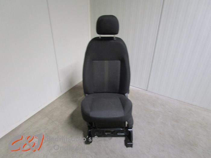 Stoel links Citroen Nemo