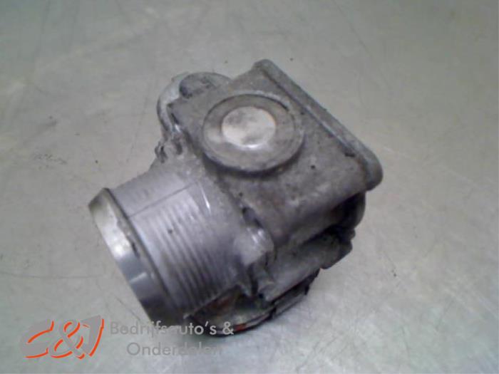 Gebruikte Gasklephuis Ford Transit Connect (PJ2) 1.6 TDCi 16V 95 Prijs € 10,50 Margeregeling aangeboden door C&J Bedrijfsauto's & Onderdelen
