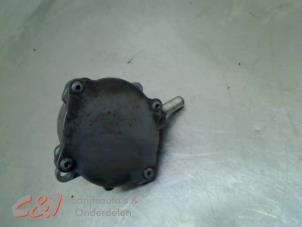 Gebruikte Vacuumpomp (Diesel) Mercedes Sprinter 3t (906.61) 209 CDI 16V Prijs € 47,25 Margeregeling aangeboden door C&J Bedrijfsauto's & Onderdelen