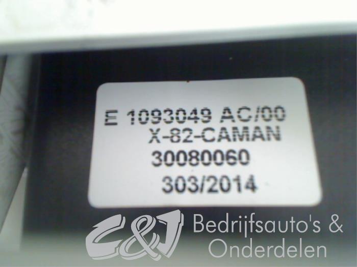 Airco bedieningspaneel van een Opel Vivaro 1.6 CDTI 115 2016