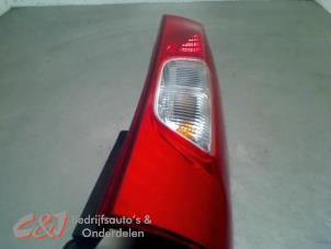 Gebruikte Achterlicht rechts Mercedes Citan (415.6) 1.5 108 CDI Prijs € 63,00 Margeregeling aangeboden door C&J Bedrijfsauto's & Onderdelen