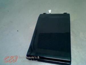 Gebruikte Sierstrip Renault Trafic (1FL/2FL/3FL/4FL) 1.6 dCi 115 Prijs € 42,00 Margeregeling aangeboden door C&J Bedrijfsauto's & Onderdelen