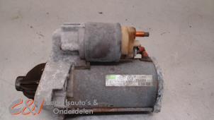 Gebruikte Startmotor Renault Master III (FV) 2.3 dCi 100 16V FWD Prijs € 21,00 Margeregeling aangeboden door C&J Bedrijfsauto's & Onderdelen