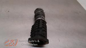 Gebruikte Intercooler Slang Citroen Berlingo 1.6 Hdi 75 Prijs € 21,00 Margeregeling aangeboden door C&J Bedrijfsauto's & Onderdelen