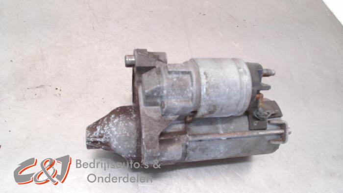 Gebruikte Startmotor Peugeot Partner (GC/GF/GG/GJ/GK) 1.6 HDI 75 16V Prijs € 16,80 Margeregeling aangeboden door C&J Bedrijfsauto's & Onderdelen