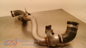 Gebruikte Intercooler Buis Renault Trafic (1FL/2FL/3FL/4FL) 1.6 dCi 120 Twin Turbo Prijs € 21,00 Margeregeling aangeboden door C&J Bedrijfsauto's & Onderdelen