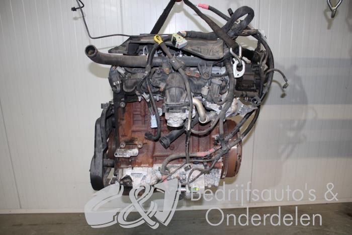 Motor van een Peugeot Boxer (U9) 2.2 HDi 110 Euro 5 2015