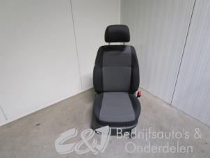 Gebruikte Stoel rechts Volkswagen Caddy IV 2.0 TDI 16V DPF Prijs € 262,50 Margeregeling aangeboden door C&J bedrijfsauto's & onderdelen