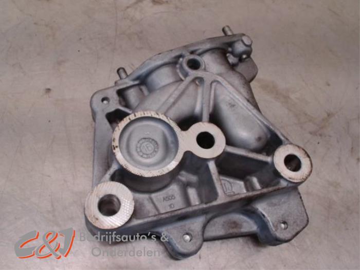 Gebruikte Waterpijp Fiat Doblo Cargo (263) 1.6 D Multijet Prijs € 15,75 Margeregeling aangeboden door C&J Bedrijfsauto's & Onderdelen
