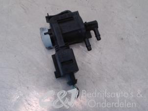 Gebruikte Brandstofdruk sensor Volkswagen Crafter 2.0 TDI 16V Prijs € 15,75 Margeregeling aangeboden door C&J bedrijfsauto's & onderdelen