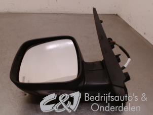 Gebruikte Buitenspiegel links Peugeot Bipper (AA) 1.3 HDI Prijs € 63,00 Margeregeling aangeboden door C&J bedrijfsauto's & onderdelen
