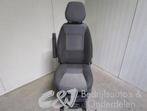 Gebruikte Voorstoel links Citroen Jumper (U9) 2.2 HDi 120 Euro 4 Prijs € 525,00 Margeregeling aangeboden door C&J bedrijfsauto's & onderdelen