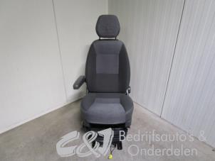 Gebruikte Voorstoel links Citroen Jumper (U9) 2.2 HDi 120 Euro 4 Prijs € 525,00 Margeregeling aangeboden door C&J bedrijfsauto's & onderdelen