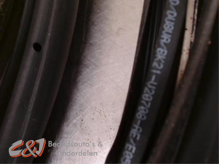 Portierrubber 2Deurs links van een Ford Transit Custom 2.2 TDCi 16V 2015