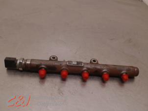 Gebruikte Common rail (Injectie) Ford Transit Custom 2.2 TDCi 16V Prijs € 68,25 Margeregeling aangeboden door C&J Bedrijfsauto's & Onderdelen