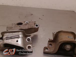 Gebruikte Motorrubber Fiat Ducato (250) 2.2 D 100 Multijet Euro 4 Prijs € 47,25 Margeregeling aangeboden door C&J Bedrijfsauto's & Onderdelen