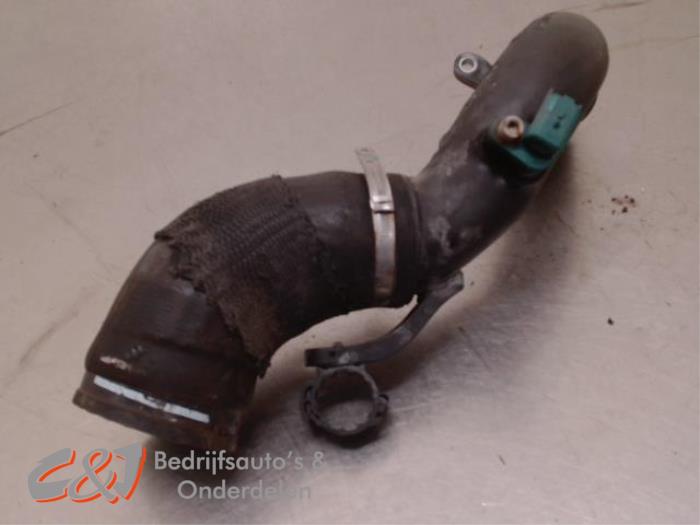 Gebruikte Intercooler Slang Citroen Jumper (U9) 2.2 HDi 150 Prijs € 21,00 Margeregeling aangeboden door C&J Bedrijfsauto's & Onderdelen