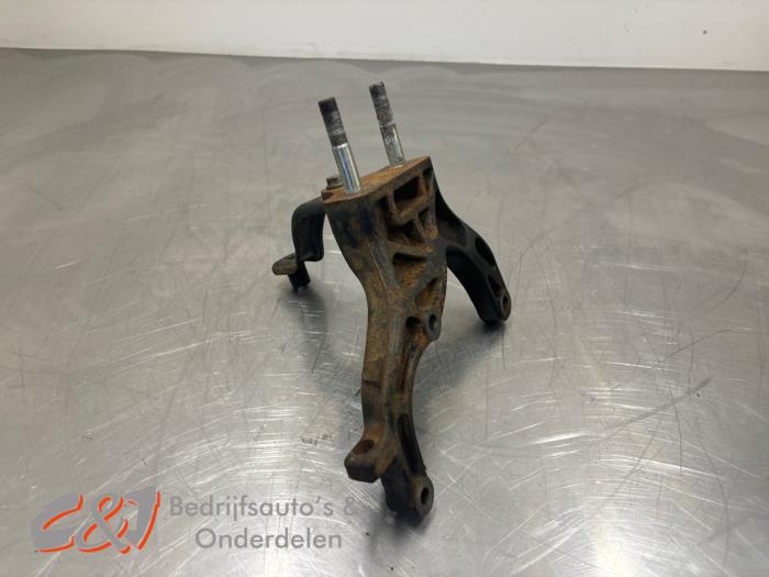 Gebruikte Motorrubber Fiat Qubo 1.3 D 16V Multijet Prijs € 15,75 Margeregeling aangeboden door C&J Bedrijfsauto's & Onderdelen