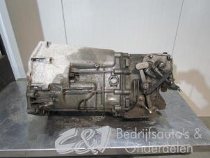 Gebruikte Versnellingsbak Volkswagen Crafter 2.0 TDI 16V Prijs € 476,44 Inclusief btw aangeboden door C&J bedrijfsauto's & onderdelen