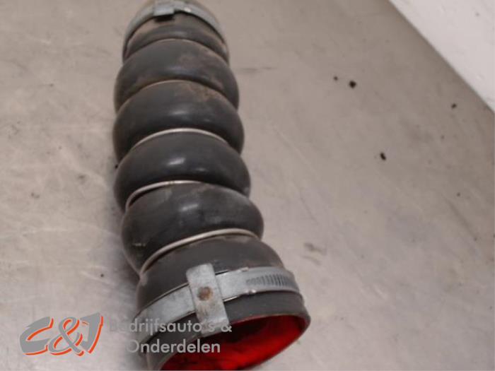Gebruikte Intercooler Slang Ford Tourneo Connect/Grand Tourneo Connect 1.5 EcoBlue Prijs € 15,75 Margeregeling aangeboden door C&J Bedrijfsauto's & Onderdelen